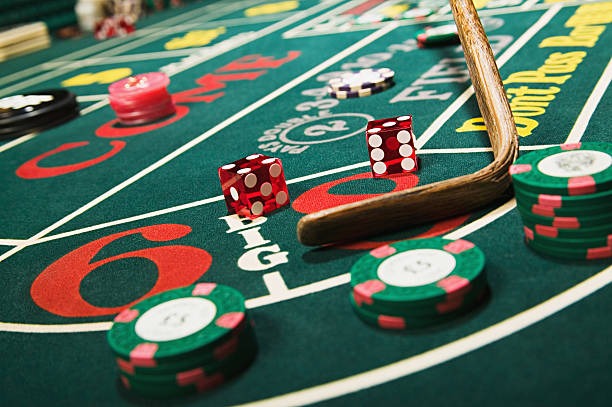 agen gacor American Roulette live studio with professional wheel and dealer